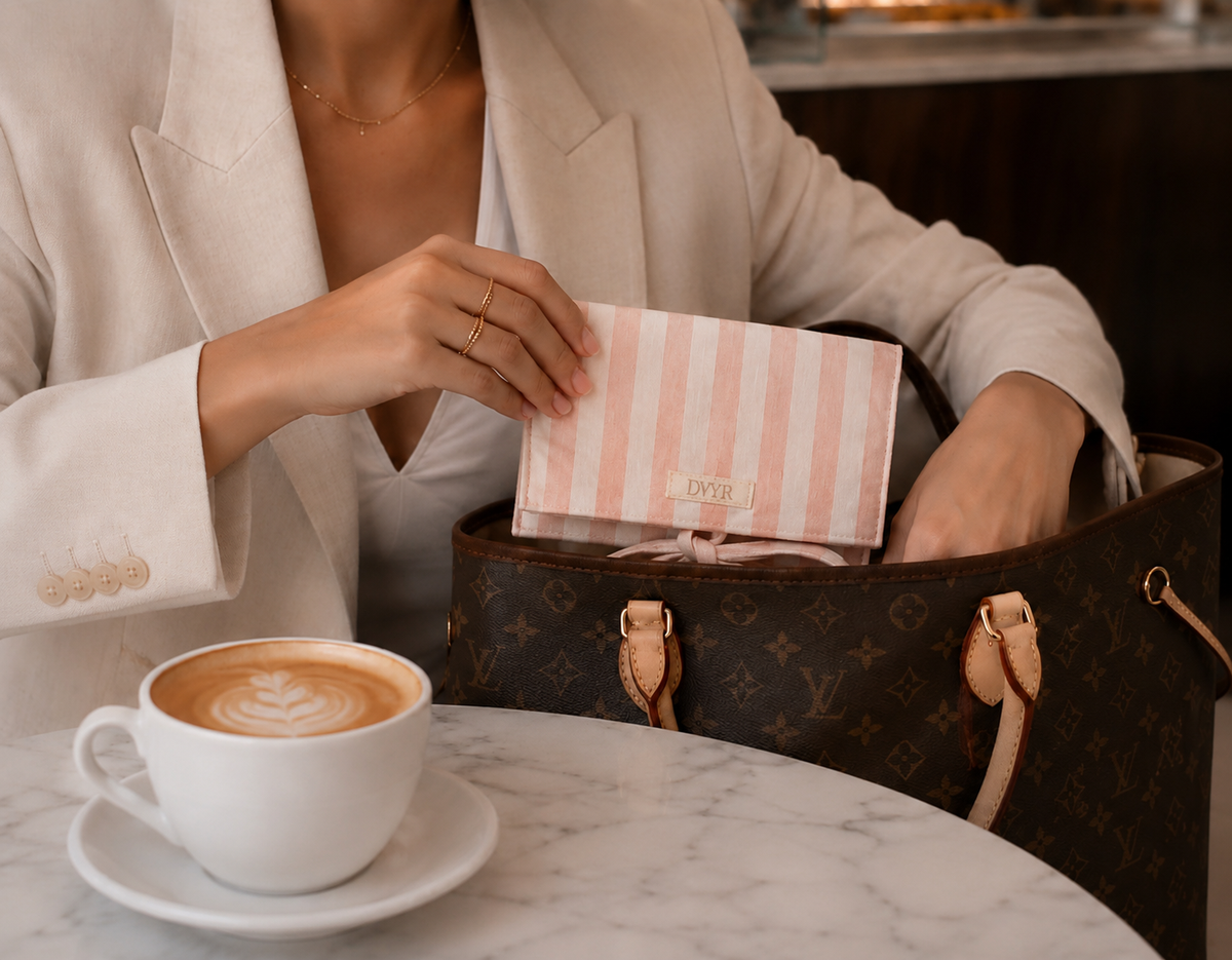 Aurea pouch